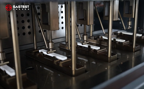 四工位高效測試系統 四工位高效測試系統